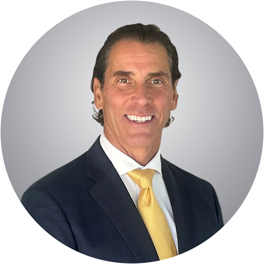 Circle Headshot - Jeff F